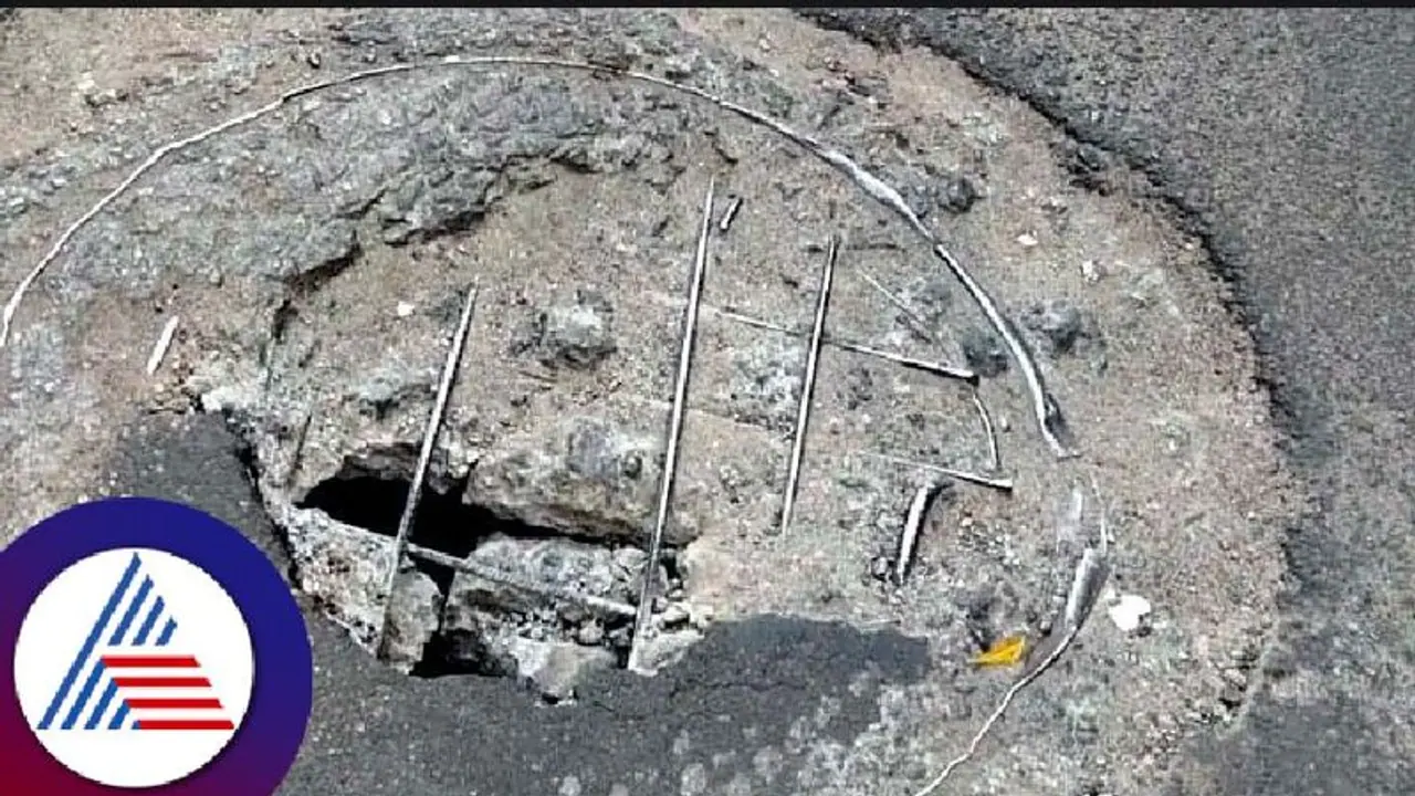 ನಾಗಶೆಟ್ಟಿಹಳ್ಳಿ ರಸ್ತೆಯಲ್ಲಿ ಅಪಾಯಕ್ಕೆ ಆಹ್ವಾನ ನೀಡುತ್ತಿರುವ ಮ್ಯಾನ್‌ಹೋಲ್‌! 