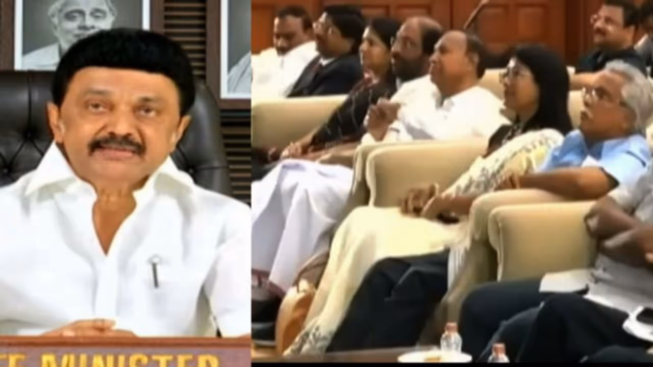 ലോക്സഭാ തെരഞ്ഞെടുപ്പിന് മുൻപുള്ള രാഷ്ട്രീയ നീക്കം: പ്രതിപക്ഷ കക്ഷികളെ ഒരു വേദിയിലെത്തിച്ച് സ്റ്റാലിൻ ലോക്സഭാ തെരഞ്ഞെടുപ്പിന് മുൻപുള്ള രാഷ്ട്രീയ നീക്കം: പ്രതിപക്ഷ കക്ഷികളെ ഒരു വേദിയിലെത്തിച്ച് സ്റ്റാലിൻ