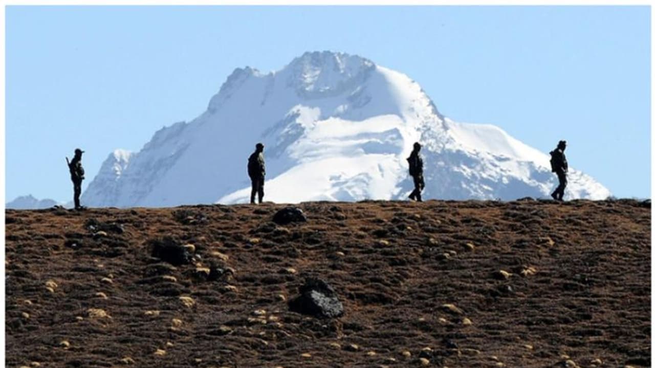 'തെക്കൻ ടിബറ്റ് ആണ്'; അരുണാചൽ പ്രദേശിന് മേൽ അവകാശം ഉറപ്പിക്കാൻ ചൈന, 11 സ്ഥലങ്ങൾക്ക് പുതിയ പേരുകൾ നൽകി 'തെക്കൻ ടിബറ്റ് ആണ്'; അരുണാചൽ പ്രദേശിന് മേൽ അവകാശം ഉറപ്പിക്കാൻ ചൈന, 11 സ്ഥലങ്ങൾക്ക് പുതിയ പേരുകൾ നൽകി