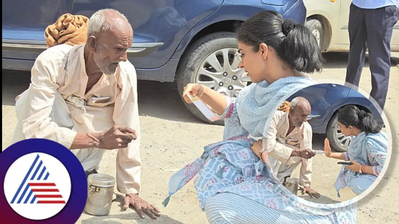 Viral Post: ವೃದ್ಧನ ನೋವಿಗೆ ಕಿವಿಯಾದ ಐಎಎಸ್ ಅಧಿಕಾರಿ ಹೃದಯಸ್ಪರ್ಶಿ ಸಂಭಾಷಣೆ ವೈರಲ್ Viral Post: ವೃದ್ಧನ ನೋವಿಗೆ ಕಿವಿಯಾದ ಐಎಎಸ್ ಅಧಿಕಾರಿ ಹೃದಯಸ್ಪರ್ಶಿ ಸಂಭಾಷಣೆ ವೈರಲ್