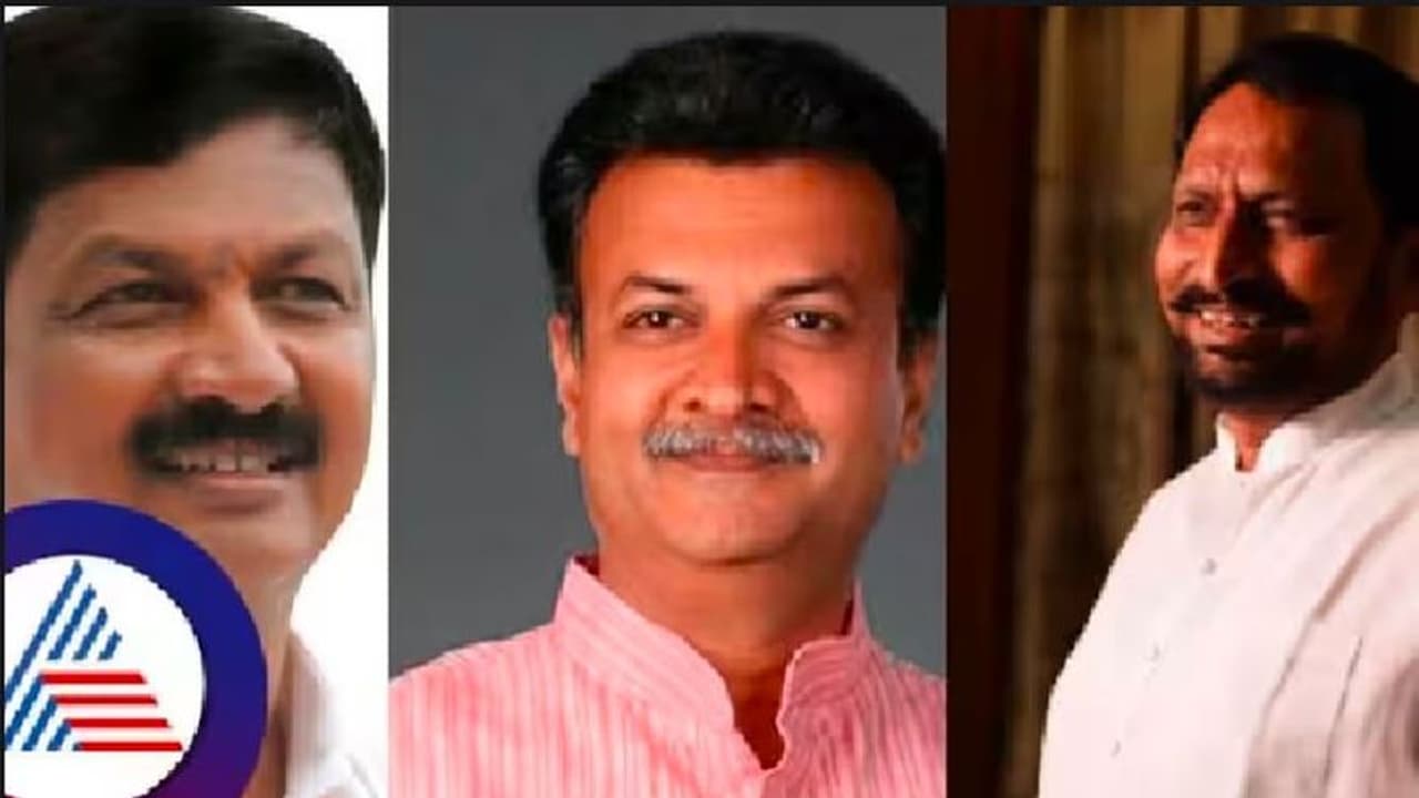 ಬೆಳಗಾವಿ ರಾಜಕಾರಣ ಹುಬ್ಬಳ್ಳಿಗೆ ಶಿಫ್ಟ್: ರಹಸ್ಯ ಸಭೆಯಲ್ಲಿ ನಡೆದಿದ್ದೇನು? ಬೆಳಗಾವಿ ರಾಜಕಾರಣ ಹುಬ್ಬಳ್ಳಿಗೆ ಶಿಫ್ಟ್: ರಹಸ್ಯ ಸಭೆಯಲ್ಲಿ ನಡೆದಿದ್ದೇನು?