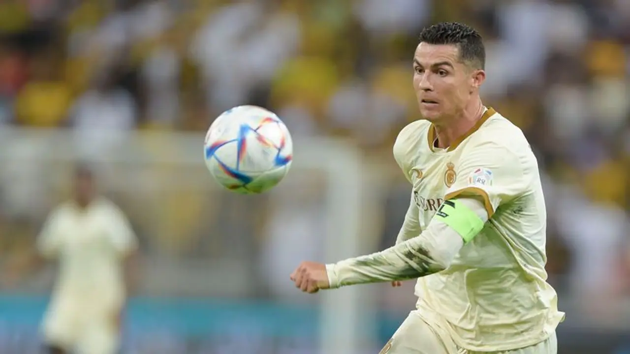 യൂറോപ്യന് ഫുട്ബോളിന് നിലവാരം നഷ്ടപ്പെട്ടു! മേജര് ലീഗ് സോക്കറിനേക്കാളും മികച്ചത് സൗദി ലീഗെന്ന് ക്രിസ്റ്റ്യാനോ യൂറോപ്യന് ഫുട്ബോളിന് നിലവാരം നഷ്ടപ്പെട്ടു! മേജര് ലീഗ് സോക്കറിനേക്കാളും മികച്ചത് സൗദി ലീഗെന്ന് ക്രിസ്റ്റ്യാനോ