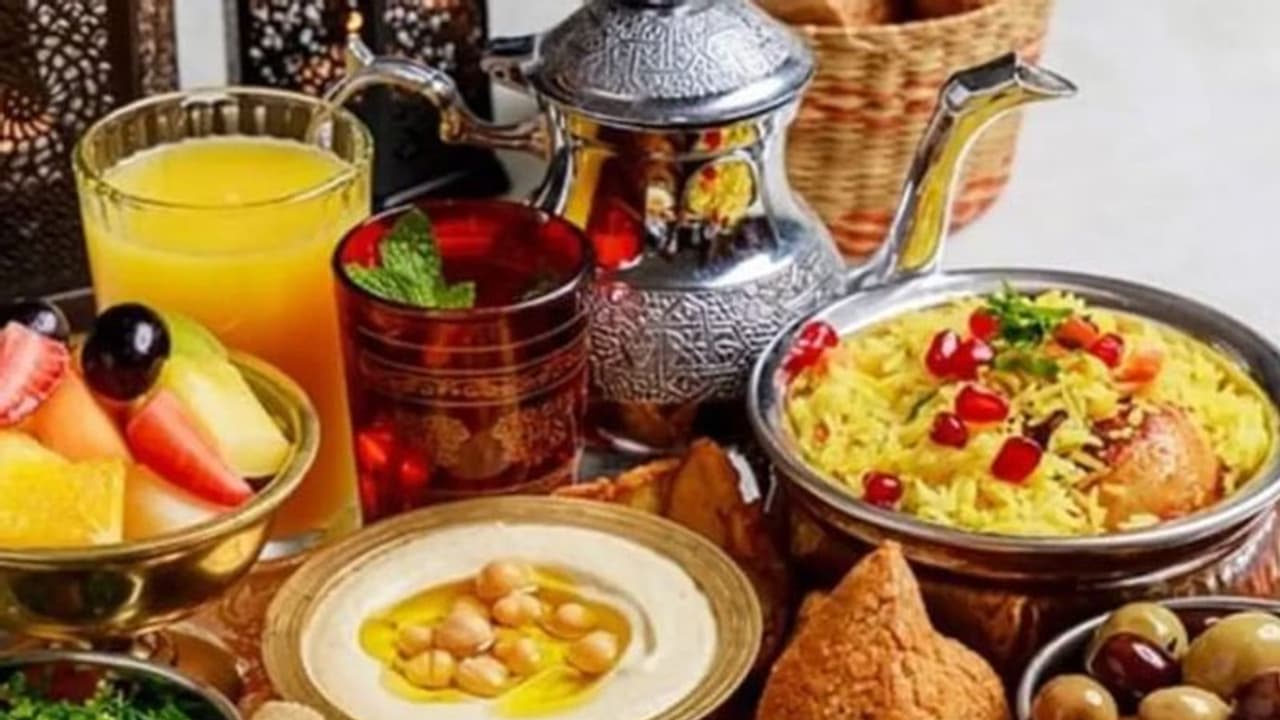 ரமலான் 2023 : நோன்பு துறப்பு குறித்த பிரபலங்களின் இடுக்கைகள்! மனம் திறந்த பதிவுகள்! ரமலான் 2023 : நோன்பு துறப்பு குறித்த பிரபலங்களின் இடுக்கைகள்! மனம் திறந்த பதிவுகள்!