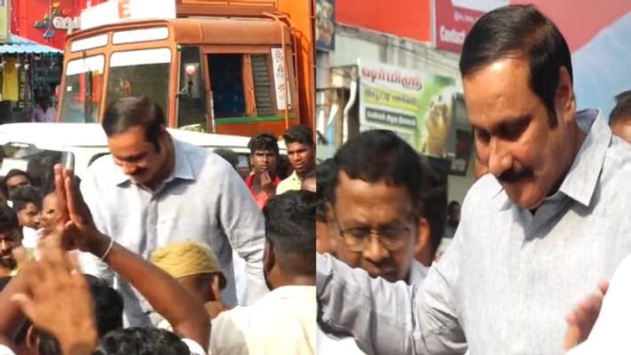 அச்சச்சோ.! திடீரென சரிந்த மேடை.. ஜஸ்ட் மிஸ்.!! எகிறி குதித்த அன்புமணி ராமதாஸ் வைரல் வீடியோ