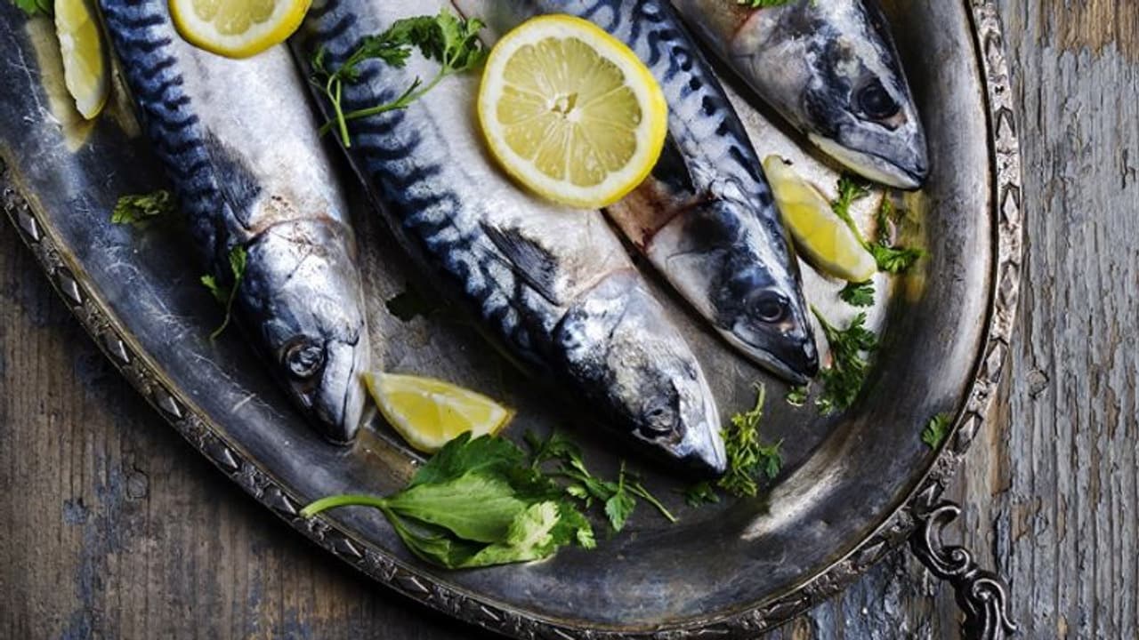 തലച്ചോറിന്റെ ആരോഗ്യത്തിനായി ഡയറ്റില് ഉള്പ്പെടുത്താം ഒമേഗ 3 ഫാറ്റി ആസിഡ് അടങ്ങിയ ഈ ഭക്ഷണങ്ങള്... തലച്ചോറിന്റെ ആരോഗ്യത്തിനായി ഡയറ്റില് ഉള്പ്പെടുത്താം ഒമേഗ 3 ഫാറ്റി ആസിഡ് അടങ്ങിയ ഈ ഭക്ഷണങ്ങള്...