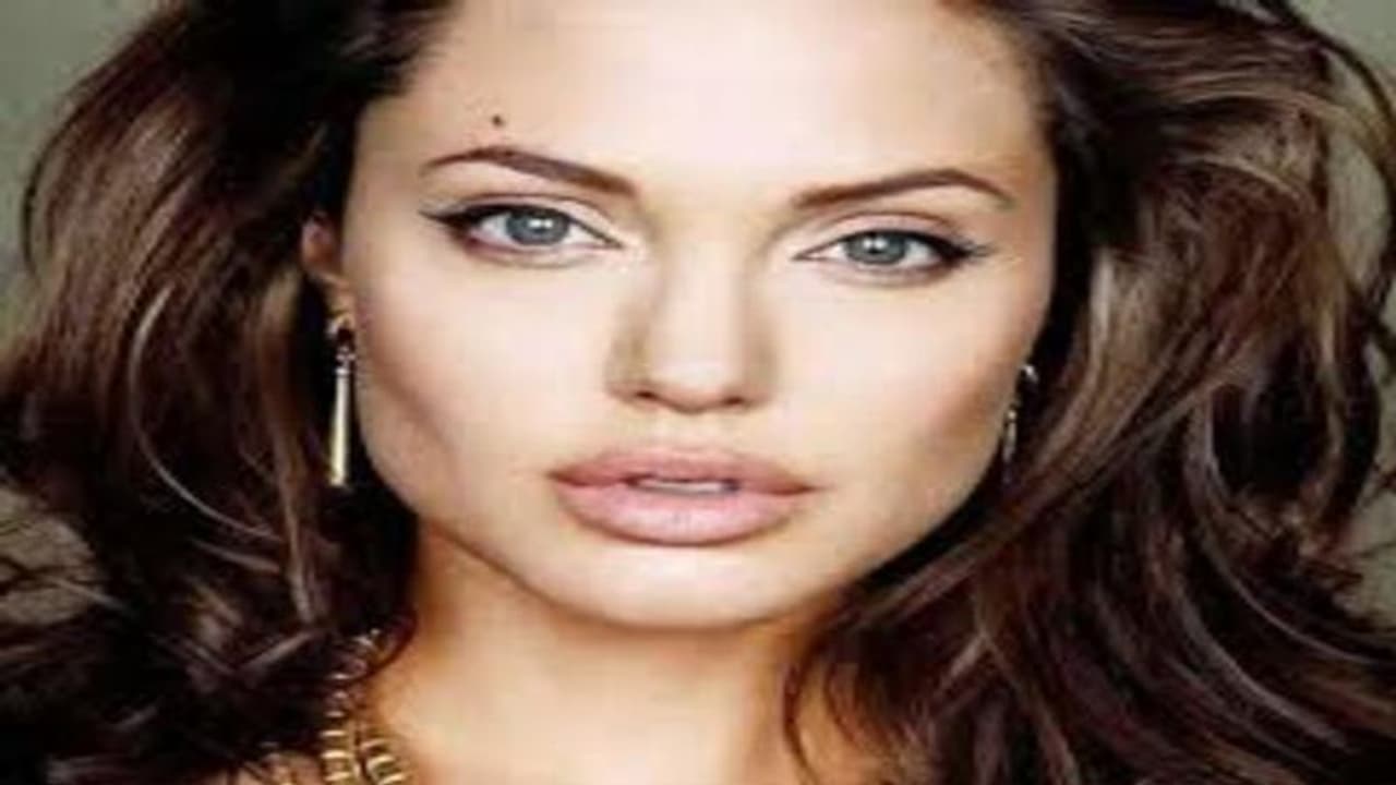 முகத்தில் இருக்கும் மச்சம் வாழ்க்கையின் பல ரகசியங்களைச் சொல்லுமாம்! தெரிஞ்சுக்கோங்க.. முகத்தில் இருக்கும் மச்சம் வாழ்க்கையின் பல ரகசியங்களைச் சொல்லுமாம்! தெரிஞ்சுக்கோங்க..