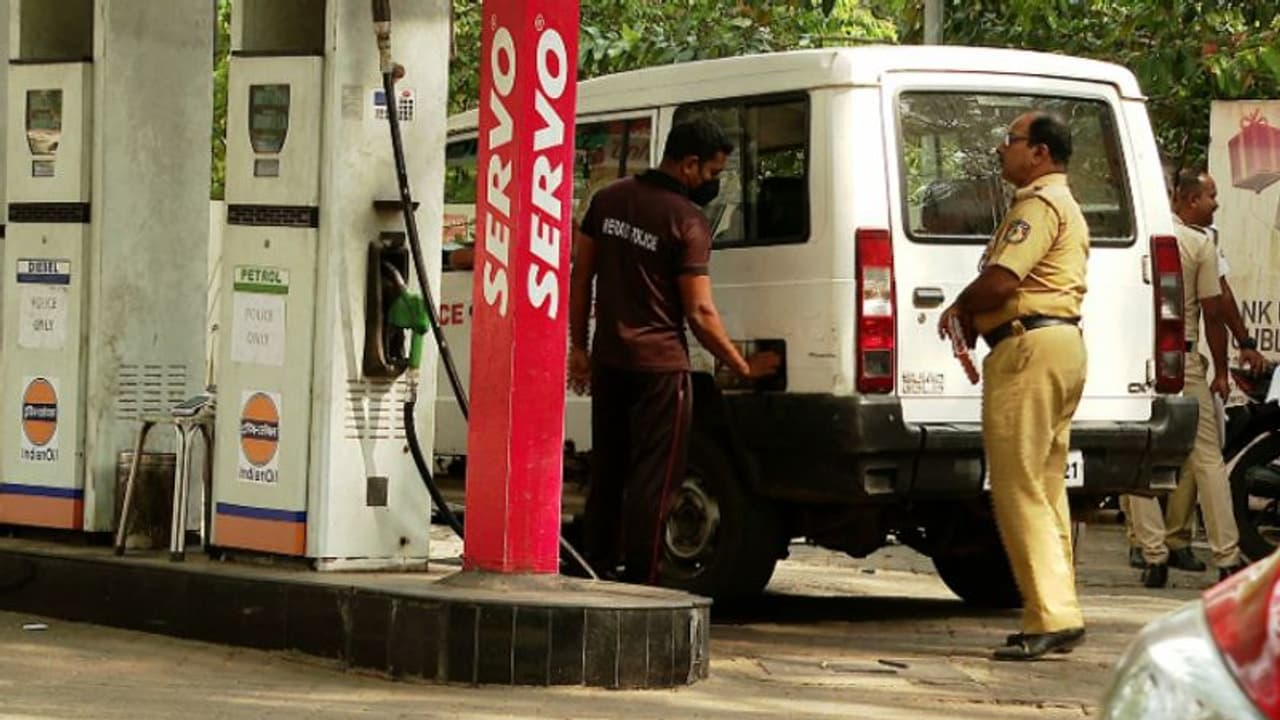 ഒടുക്കം സിനിമയെ വെല്ലുന്ന ട്വിസ്റ്റ്; കൊച്ചിയിൽ ഇഡി ഏജൻ്റിനെ വിജിലൻസ് പിടികൂടിയത് കൈക്കൂലി വാങ്ങുന്നതിനിടെ