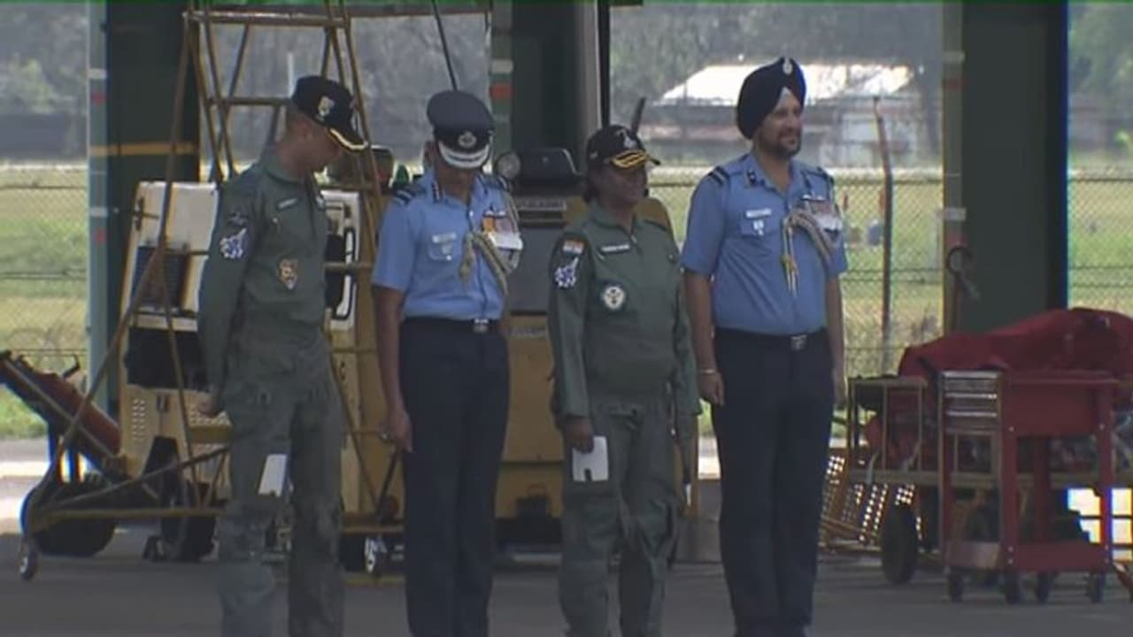 WATCH: President Droupadi Murmu takes sortie on IAF's Sukhoi 30 MKI fighter aircraft in Assam