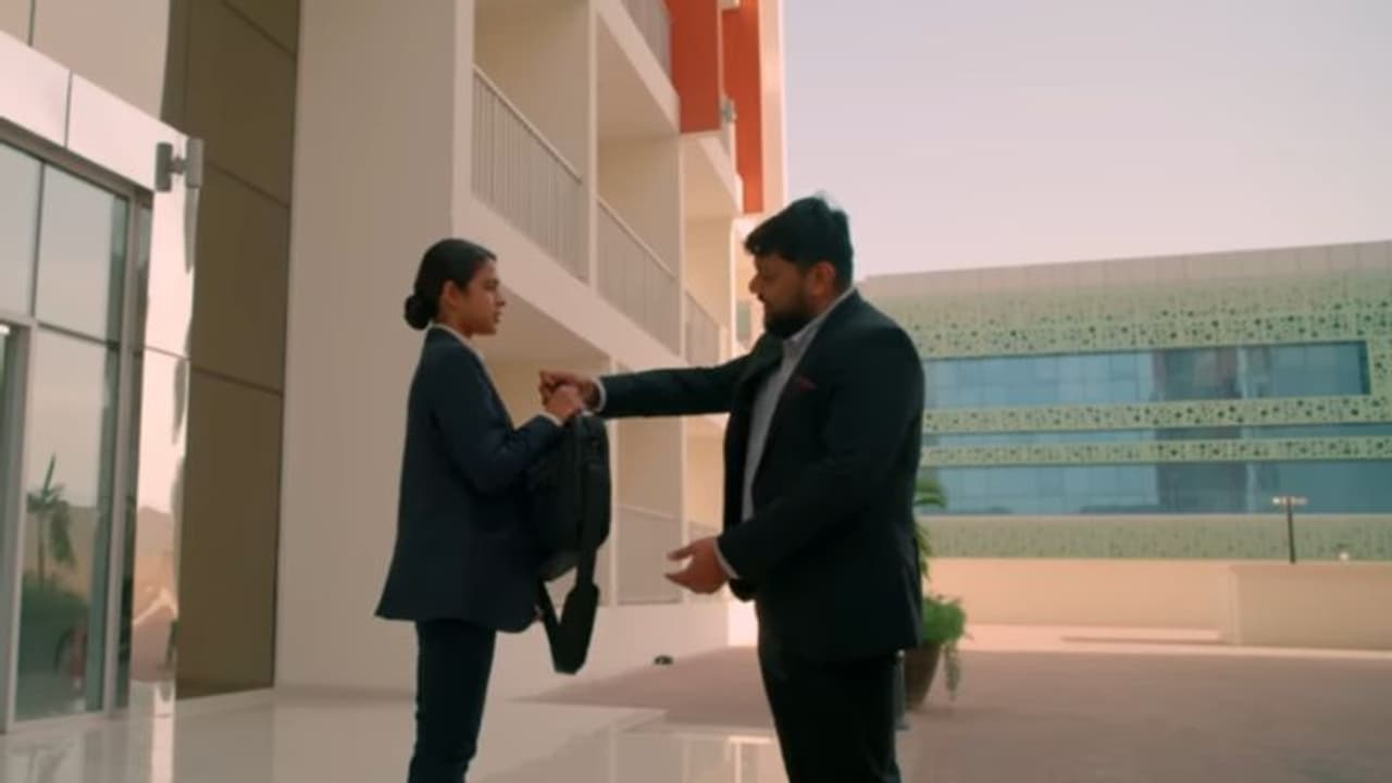 'മെയ്ഡ് ഇൻ കാരവാൻ' പുതിയ വീഡിയോ ഗാനം പുറത്ത്, 'നീളും മണല് പാത' ശ്രദ്ധയാകര്ഷിക്കുന്നു 'മെയ്ഡ് ഇൻ കാരവാൻ' പുതിയ വീഡിയോ ഗാനം പുറത്ത്, 'നീളും മണല് പാത' ശ്രദ്ധയാകര്ഷിക്കുന്നു