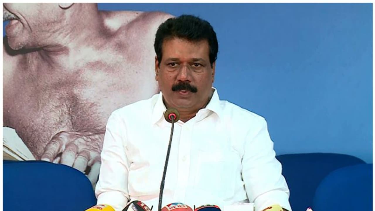 'സോൺട പ്രതിനിധി ഡെന്നിസ് ഈപ്പന്റെ ശബ്ദരേഖ ഞെട്ടിക്കുന്നത്', 50 കോടിയുടെ അഴിമതി നടന്നെന്ന് ടോണി ചമ്മിണി 