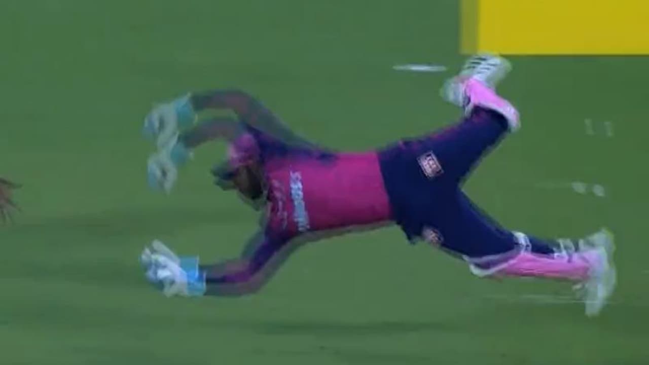 വാട്ട് എ ക്യാച്ച് ക്യാപ്റ്റൻ! ഷായുടെ ഷോ ഇന്നുമില്ല, 'പറക്കും സഞ്ജു'വിന്‍റെ തകര്‍പ്പൻ ക്യാച്ച്, വീഡിയോ കാണാം