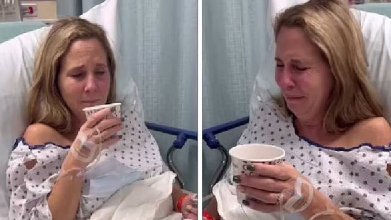 Viral video: നീണ്ട കൊവിഡ്, രണ്ടുവർഷത്തിന് ശേഷം മണം തിരികെ കിട്ടി, കാപ്പിയുടെ മണം അനുഭവിക്കുന്ന സ്ത്രീ... Viral video: നീണ്ട കൊവിഡ്, രണ്ടുവർഷത്തിന് ശേഷം മണം തിരികെ കിട്ടി, കാപ്പിയുടെ മണം അനുഭവിക്കുന്ന സ്ത്രീ...