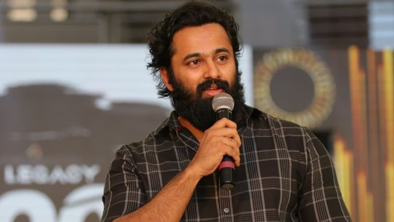 ഉണ്ണി മുകുന്ദന് ആശ്വാസം; സ്ത്രീത്വത്തെ അപമാനിച്ചെന്ന കേസിലെ തുടർനടപടികൾക്ക് സ്റ്റേ