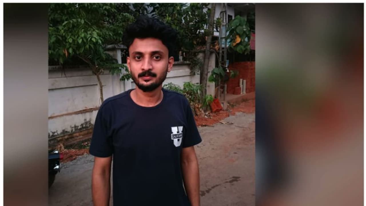 കോഴിക്കോട് കുന്ദമംഗലത്ത് പ്രവാസിയെ തട്ടിക്കൊണ്ടുപോയി; ആശങ്കയുടെ മണിക്കൂറുകൾ, പിന്നാലെ വിട്ടയച്ചു കോഴിക്കോട് കുന്ദമംഗലത്ത് പ്രവാസിയെ തട്ടിക്കൊണ്ടുപോയി; ആശങ്കയുടെ മണിക്കൂറുകൾ, പിന്നാലെ വിട്ടയച്ചു