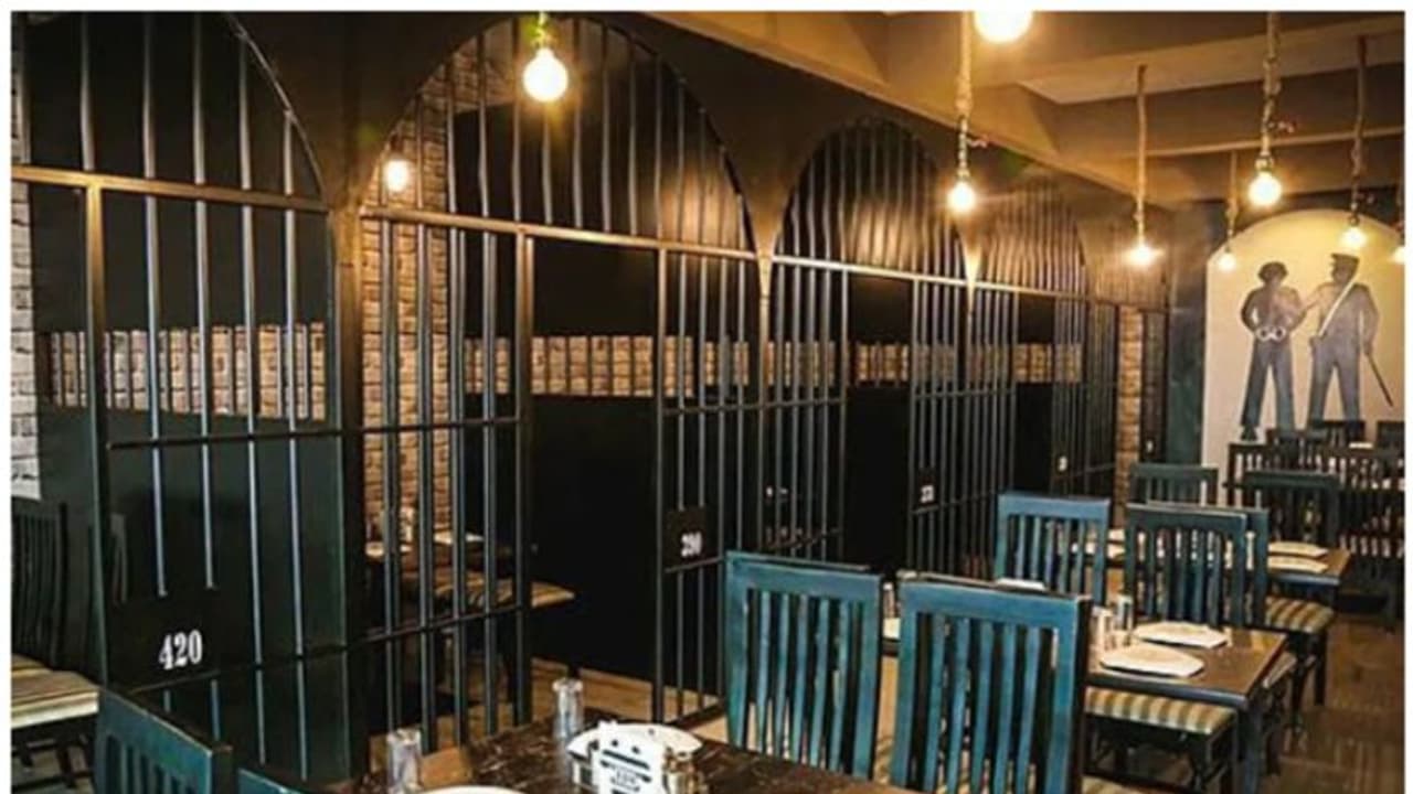 'ഓര്‍ഡര്‍ എടുക്കാന്‍ ജയില്‍ ഉദ്യോഗസ്ഥന്‍, വിളമ്പാന്‍ തടവ് പുള്ളി'; ഇത് ബെംഗളൂരുവിലെ ജയില്‍ റസ്റ്ററന്‍റ് 