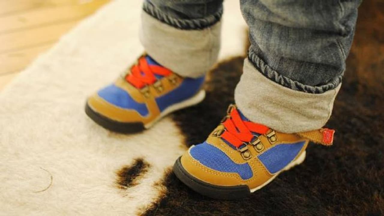 ബാധ കയറിയെന്നാരോപിച്ച് അമ്മ ആറുവയസുകാരനെ സൂപ്പർമാർക്കറ്റിൽ വിറ്റു