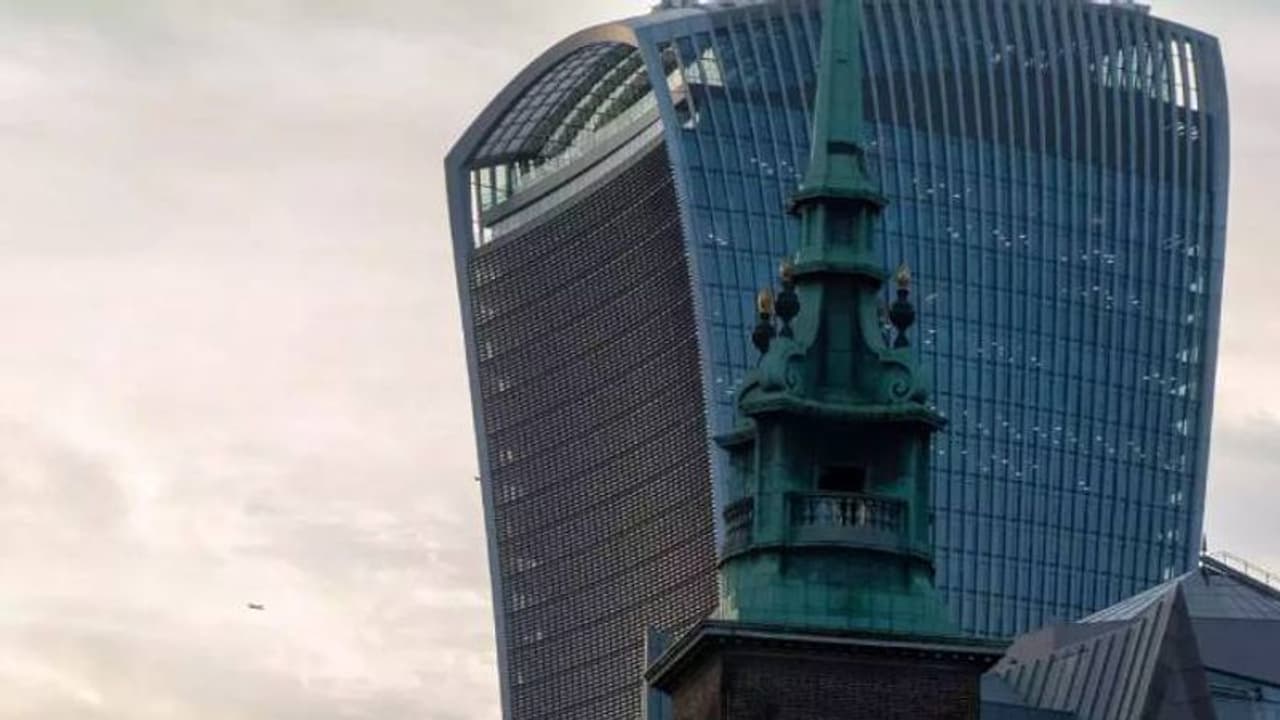 മോശമെന്ന് വച്ചാൽ മഹാമോശം: ഏറ്റവും മോശം ഡിസൈനിൽ ഉള്ള കെട്ടിടങ്ങൾക്കുള്ള പുരസ്കാരം നേടിയ കെട്ടിടങ്ങൾ മോശമെന്ന് വച്ചാൽ മഹാമോശം: ഏറ്റവും മോശം ഡിസൈനിൽ ഉള്ള കെട്ടിടങ്ങൾക്കുള്ള പുരസ്കാരം നേടിയ കെട്ടിടങ്ങൾ