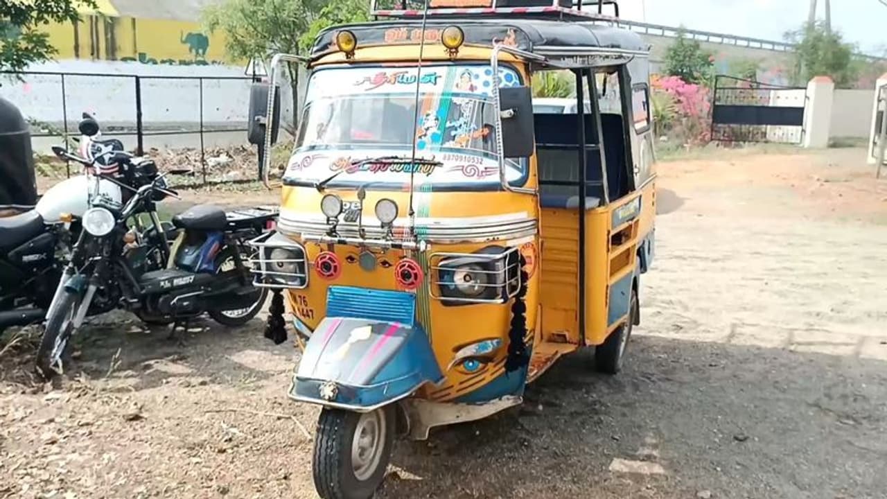 பட்டப் பகலில் ஆட்டோவில் சென்ற பெண் படுகொலை; ஓட்டுநர் மீது கொலைவெறி தாக்குதல்