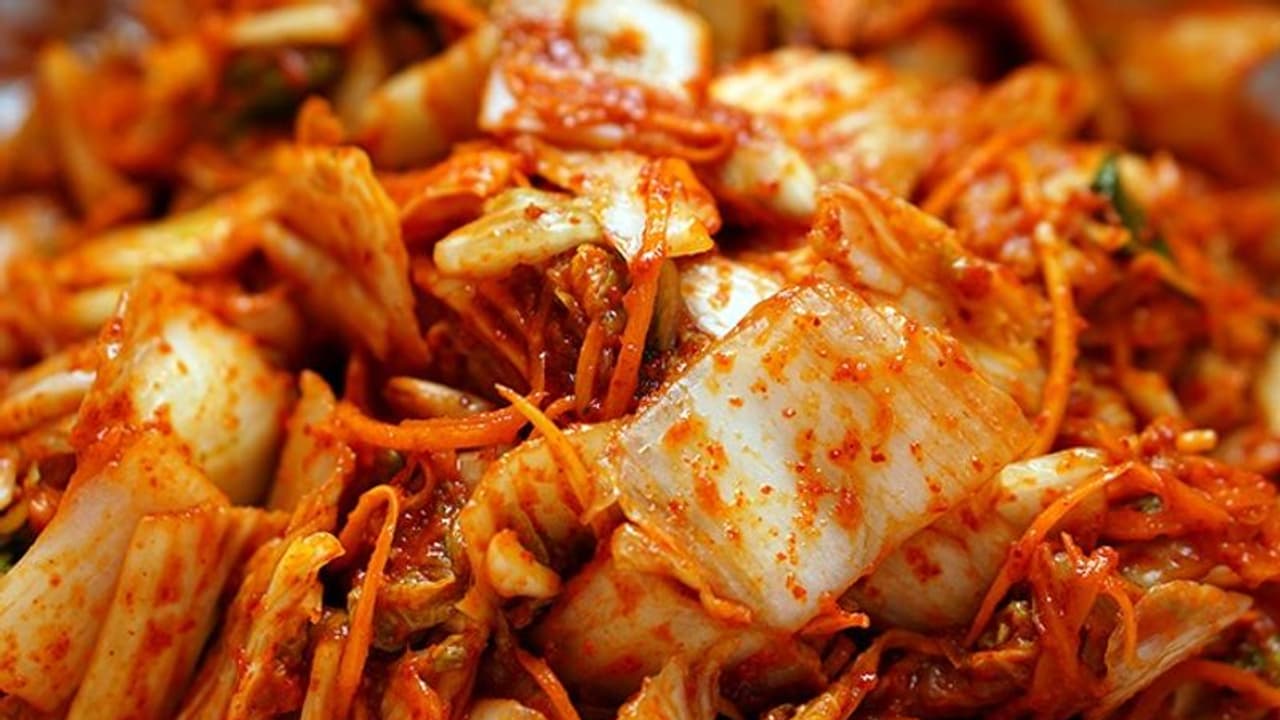 സ്കൂളിൽ വിതരണം ചെയ്ത പരമ്പരാഗത വിഭവത്തിലൂടെ പടർന്നത് ഗുരുതര വൈറസ്, ഒറ്റ ദിവസത്തിനുള്ളിൽ രോഗബാധിതരായത് ആയിരങ്ങൾ സ്കൂളിൽ വിതരണം ചെയ്ത പരമ്പരാഗത വിഭവത്തിലൂടെ പടർന്നത് ഗുരുതര വൈറസ്, ഒറ്റ ദിവസത്തിനുള്ളിൽ രോഗബാധിതരായത് ആയിരങ്ങൾ