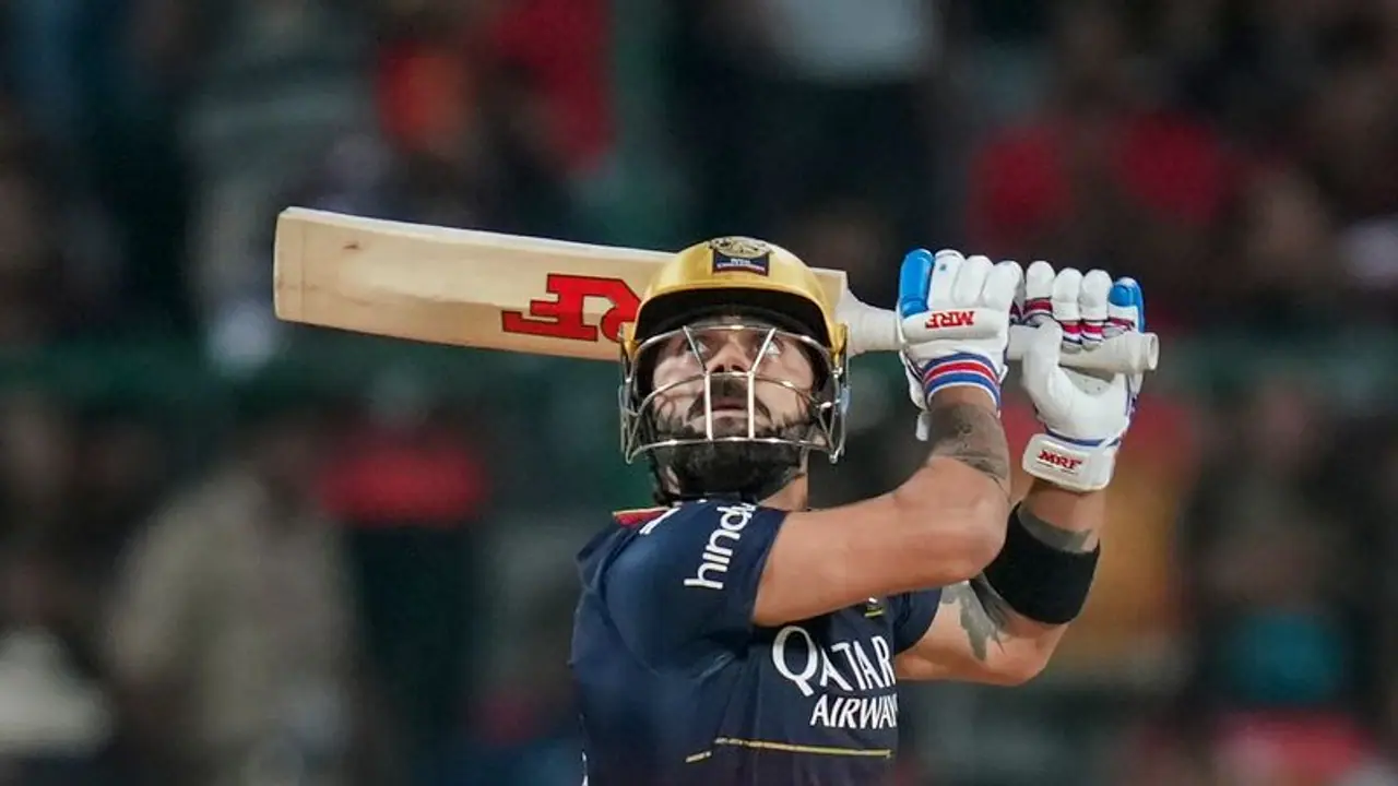 ವಿರಾಟ್ ಕೊಹ್ಲಿ ಮತ್ತೊಂದು ಫಿಫ್ಟಿ; ಡೆಲ್ಲಿಗೆ ಸವಾಲಿನ ಗುರಿ ನೀಡಿದ ಆರ್ಸಿಬಿ ವಿರಾಟ್ ಕೊಹ್ಲಿ ಮತ್ತೊಂದು ಫಿಫ್ಟಿ; ಡೆಲ್ಲಿಗೆ ಸವಾಲಿನ ಗುರಿ ನೀಡಿದ ಆರ್ಸಿಬಿ