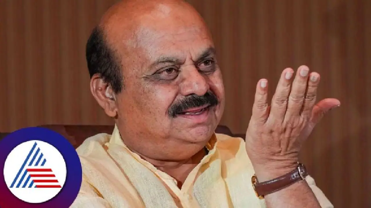 ಆರ್‌ಎಸ್‌ಎಸ್‌ ಸಂಸ್ಥೆಗೆ ಜಮೀನು ಮಂಜೂರಿಗೆ ತಡೆ: ಬೊಮ್ಮಾಯಿ ಆಕ್ರೋಶ