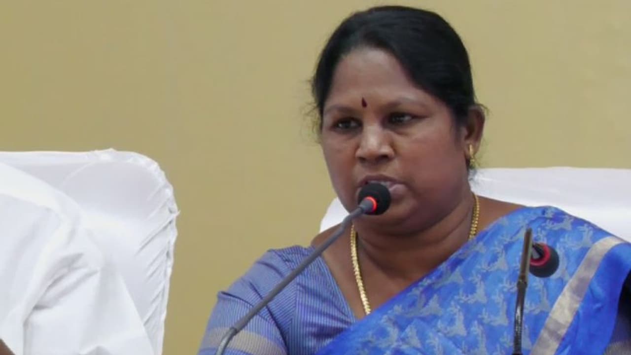 Breaking: அமைச்சர் கயல்விழி செல்வராஜ் ராஜீவ் காந்தி அரசு மருத்துவமனையில் அனுமதி..! Breaking: அமைச்சர் கயல்விழி செல்வராஜ் ராஜீவ் காந்தி அரசு மருத்துவமனையில் அனுமதி..!