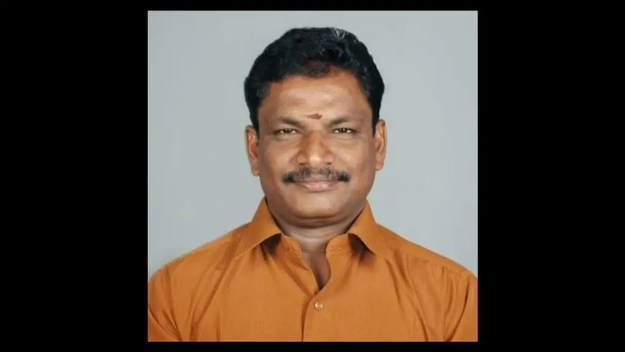 எந்த தவறும் செய்யாமல் 8 மாதம் தண்டனை; அரசுப்பள்ளி ஆசிரியரின் மனைவி குற்றச்சாட்டு