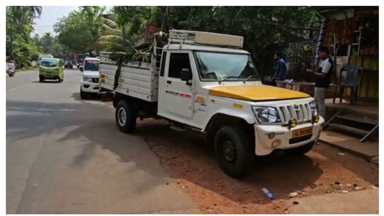 കോഴിക്കോട് താമരശ്ശേരിയിൽ നിർത്തിയിട്ടിരുന്ന വാഹനം തട്ടിക്കൊണ്ടുപോയി പണം കവർന്നു കോഴിക്കോട് താമരശ്ശേരിയിൽ നിർത്തിയിട്ടിരുന്ന വാഹനം തട്ടിക്കൊണ്ടുപോയി പണം കവർന്നു