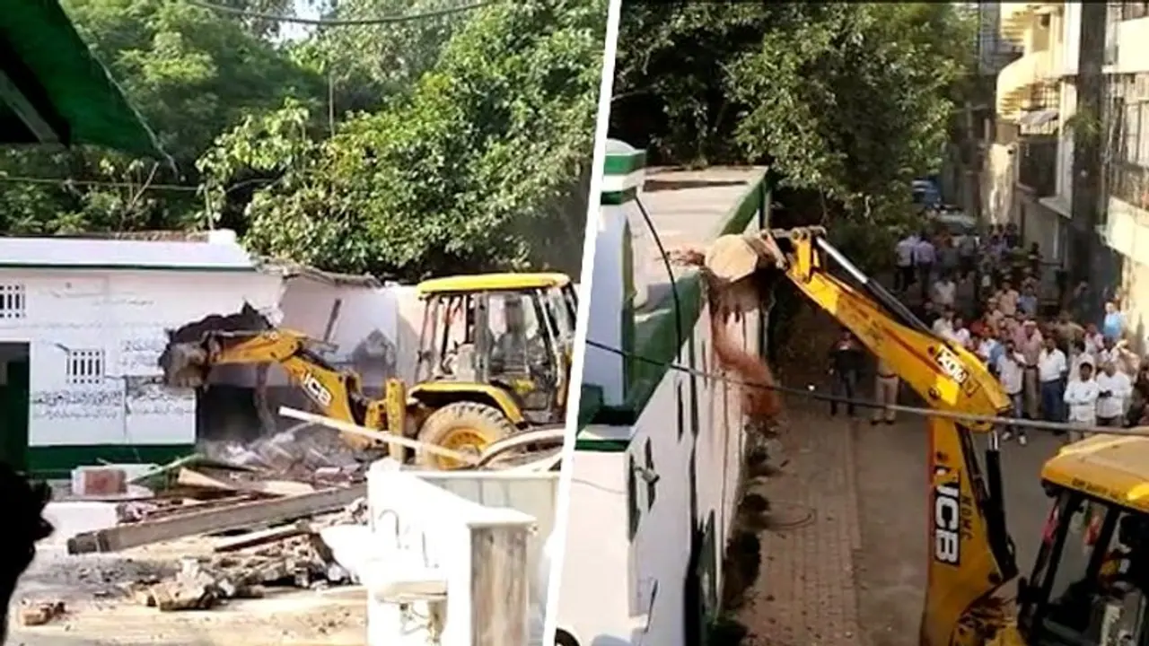 WATCH: Part of mosque in Delhi's Bengali market demolished for illegal construction