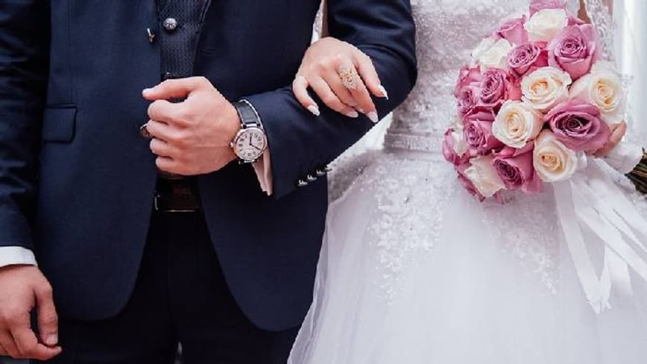 ഭാര്യ 11.92 കോടി രൂപ തട്ടിയെടുത്തുവെന്ന് ആരോപണം; ഭർത്താവ് ആത്മഹത്യ ചെയ്തു