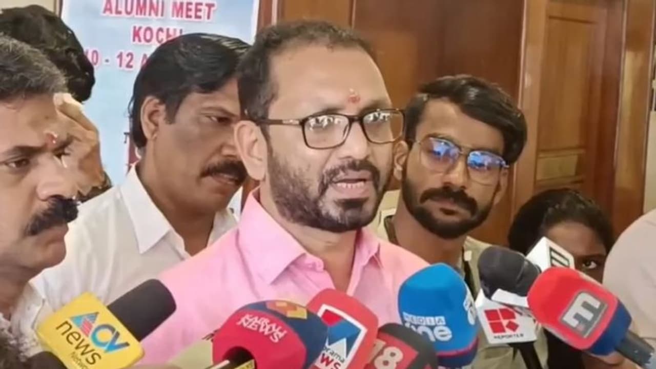 സർക്കാരിന്റെ രണ്ടാം വാർഷിക ദിനത്തിൽ പ്രതിഷേധങ്ങൾ സംഘടിപ്പിക്കും, 20 ന് കരിദിനം ആചരിക്കും: കെ സുരേന്ദ്രൻ