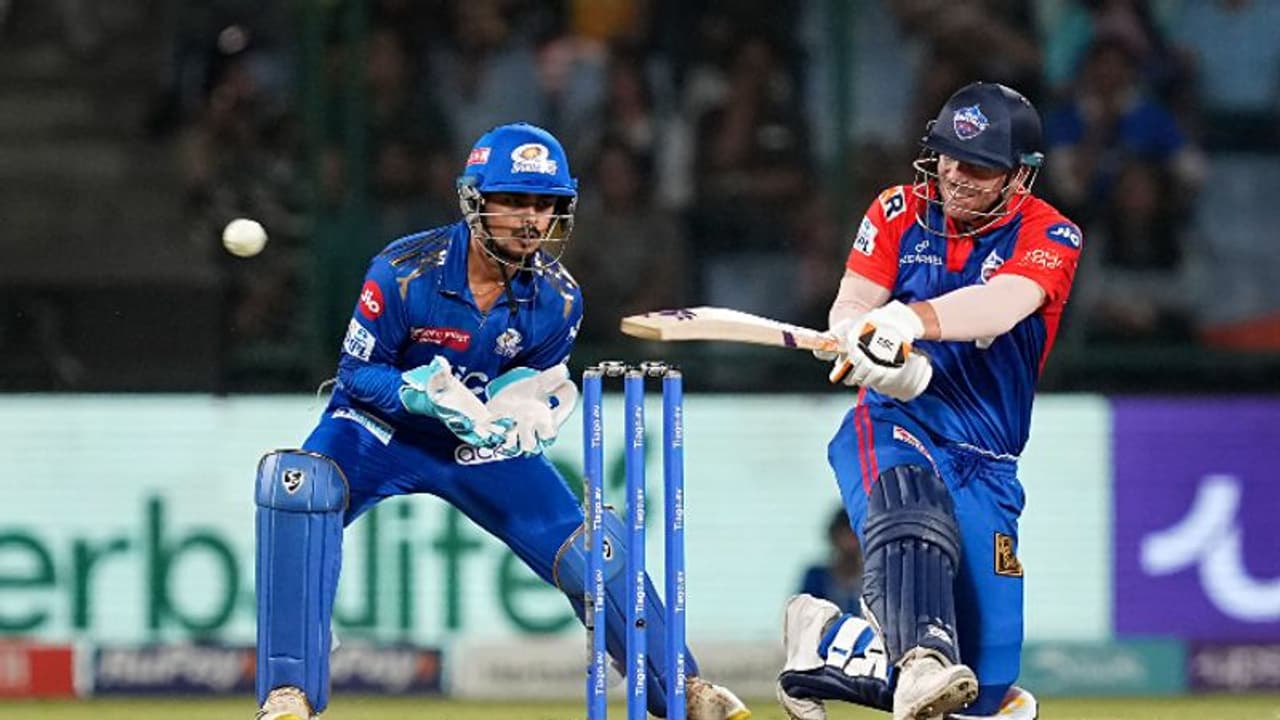 IPL 2023: ஆட்டத்தை திருப்பிய அக்ஸர் படேல் இன்னிங்ஸ்..! அக்ஸர், வார்னரின் அரைசதத்தால் MI க்கு சவாலான இலக்கு