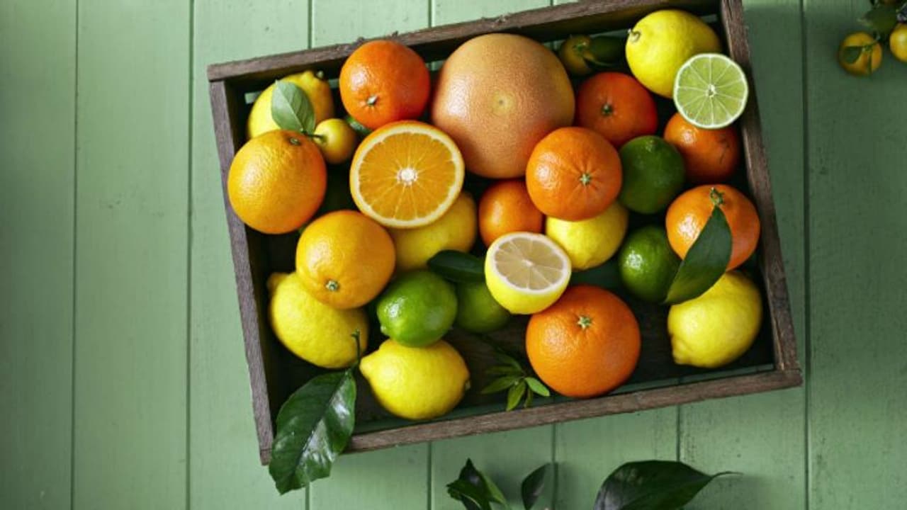 'ഓറഞ്ചിലും നാരങ്ങയിലും ഉള്ളതിനേക്കാൾ വിറ്റാമിൻ സി ഈ ഫ്രൂട്ടിലുണ്ട് ' 'ഓറഞ്ചിലും നാരങ്ങയിലും ഉള്ളതിനേക്കാൾ വിറ്റാമിൻ സി ഈ ഫ്രൂട്ടിലുണ്ട് '