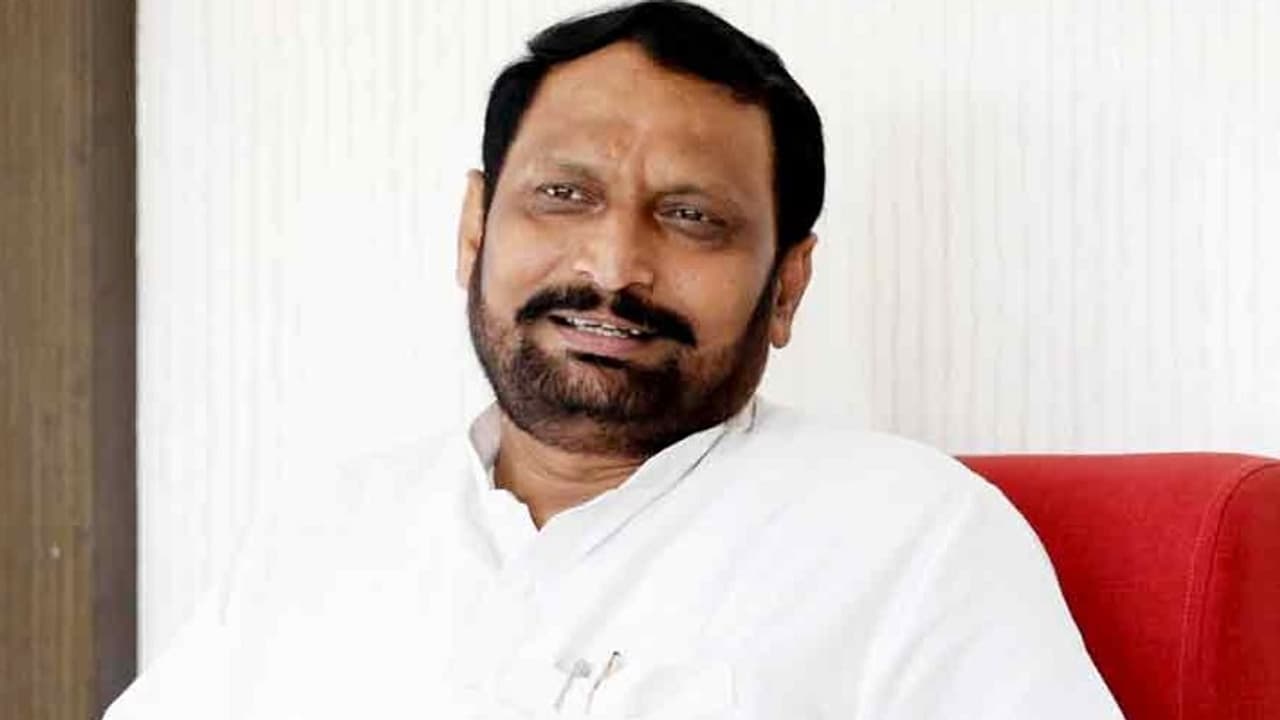 Lakshman Savadi Lakshman Savadi