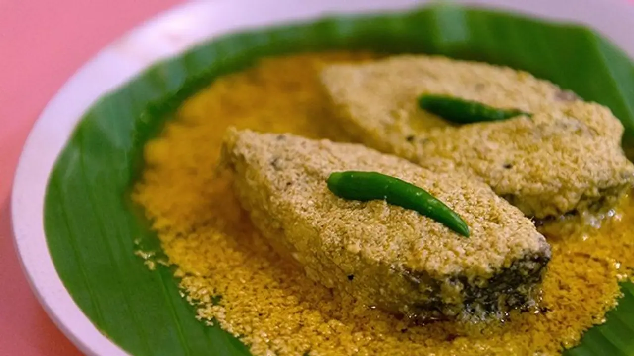 Monsoon special: 7 dishes made by Ilish mach aka Hilsa fish Monsoon special: 7 dishes made by Ilish mach aka Hilsa fish