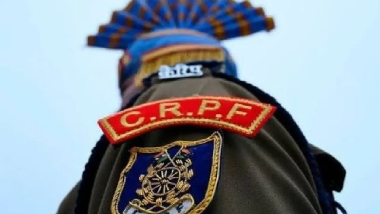 ബീജാപ്പൂരിൽ സിആർപിഎഫ് ജവാൻ ഷോക്കേറ്റ് മരിച്ചു ബീജാപ്പൂരിൽ സിആർപിഎഫ് ജവാൻ ഷോക്കേറ്റ് മരിച്ചു