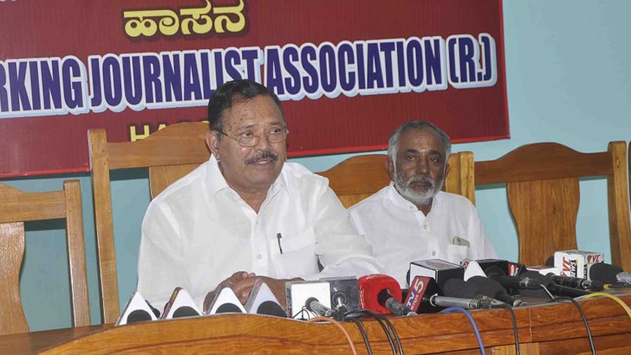 ಕಲುಷಿತ ರಾಜಕಾರಣದಿಂದ ಬೇಸತ್ತು ಬಿಜೆಪಿ ಸೇರಿದ್ದೇನೆ ಹೊರತು ಟಿಕೆಟ್‌ಗಾಗಿ ಅಲ್ಲ: ಎ.ಟಿ.ರಾಮಸ್ವಾಮಿ