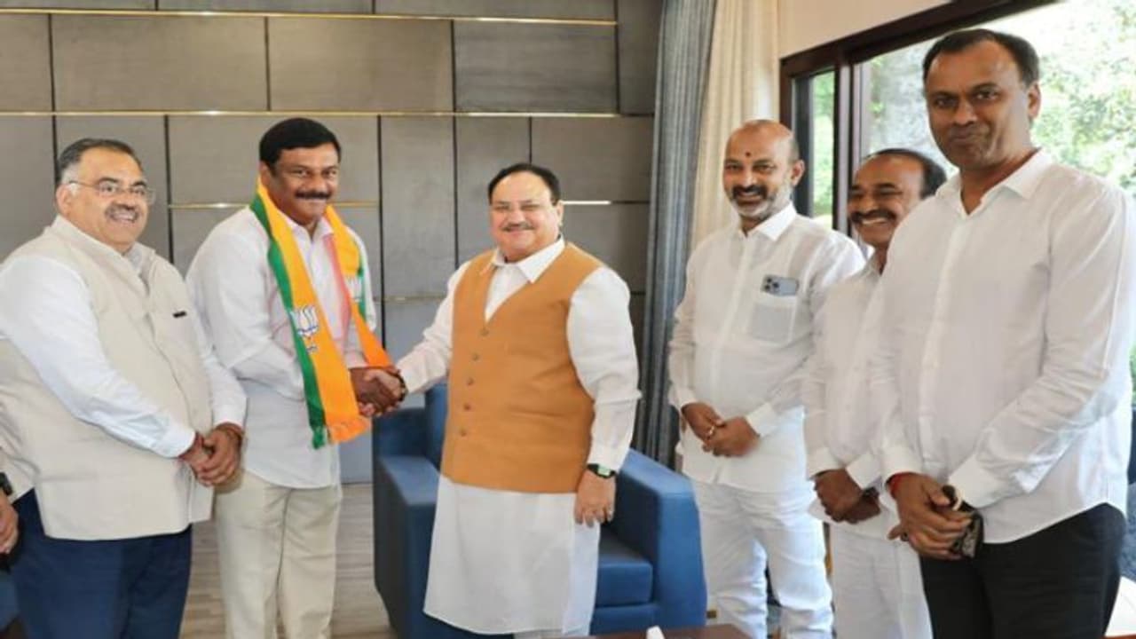 బీజేపీలోకి ఏలేటి మహేశ్వర్ రెడ్డి.. జేపీ నడ్డా సమక్షంలో చేరిక.. బీజేపీలోకి ఏలేటి మహేశ్వర్ రెడ్డి.. జేపీ నడ్డా సమక్షంలో చేరిక..