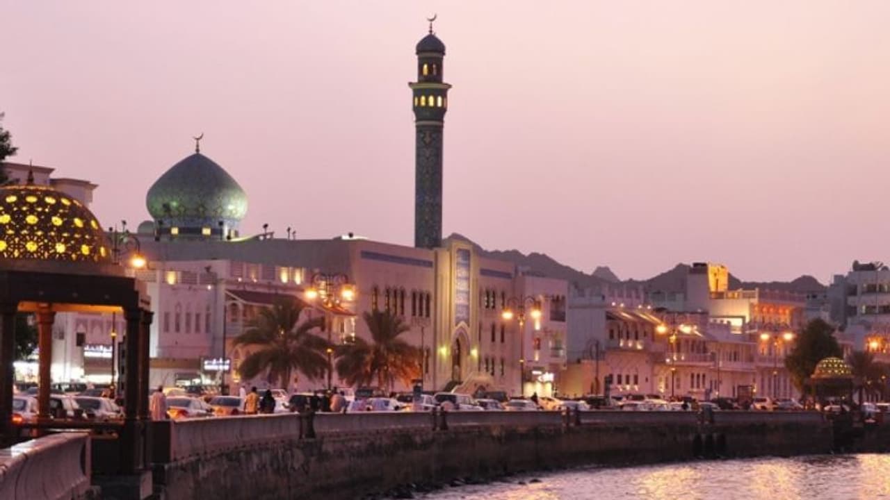 ആകെ മൂന്ന് ദിവസം, ഒമാനിൽ പൊതു അവധി പ്രഖ്യാപിച്ചു 