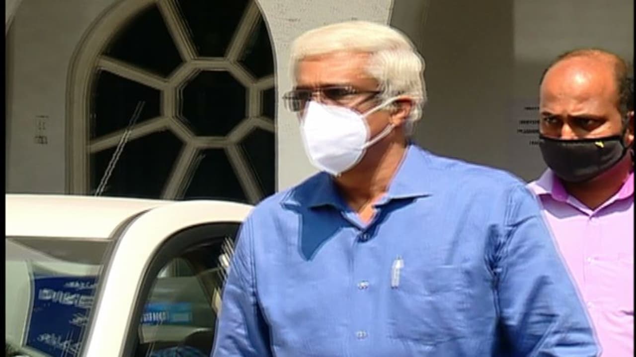 5 മാസമായി ജയിലിൽ; ശിവശങ്കറിന്റെ ജാമ്യാപേക്ഷ 12 ന് സുപ്രീംകോടതി പരിഗണനയ്ക്ക്, കടുത്ത നിലപാടുമായി ഇഡി 5 മാസമായി ജയിലിൽ; ശിവശങ്കറിന്റെ ജാമ്യാപേക്ഷ 12 ന് സുപ്രീംകോടതി പരിഗണനയ്ക്ക്, കടുത്ത നിലപാടുമായി ഇഡി