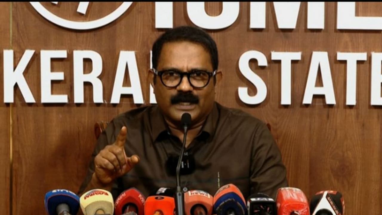 മുഖ്യമന്ത്രിയുടെ മാഫിയ സംഘത്തിന്‍റെ തലവനാണ് അജിത്ത് കുമാർ; ഒന്നാം പ്രതി പിണറായി വിജയനെന്ന് കെഎം ഷാജി