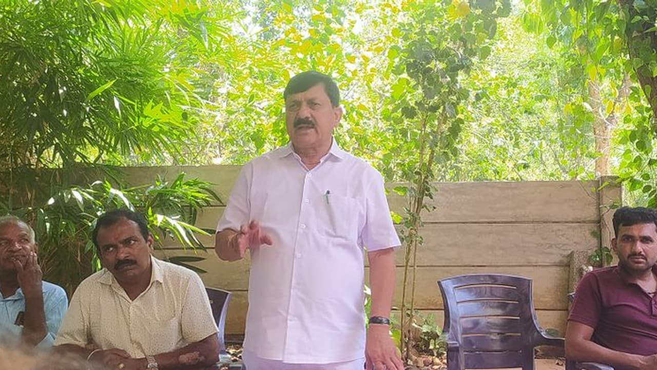 ಇದು ನನ್ನ ಕೊನೆ ಚುನಾವಣೆ, ಮುಂದೆ ನಾನು ಸ್ಪರ್ಧಿಸುವುದಿಲ್ಲ: ಗೃಹ ಸಚಿವ ಆರಗ ಜ್ಞಾನೇಂದ್ರ ಇದು ನನ್ನ ಕೊನೆ ಚುನಾವಣೆ, ಮುಂದೆ ನಾನು ಸ್ಪರ್ಧಿಸುವುದಿಲ್ಲ: ಗೃಹ ಸಚಿವ ಆರಗ ಜ್ಞಾನೇಂದ್ರ