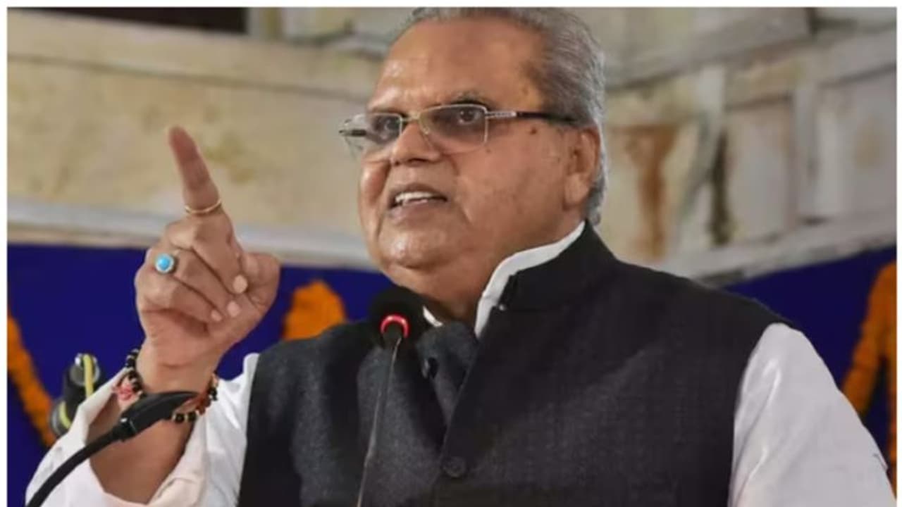 വെളിപ്പെടുത്തലുകളിൽ പറഞ്ഞതെന്ത്? മൂന്ന് മണിക്കൂർ സത്യപാൽ മല്ലിക്കിന്‍റെ മൊഴിയെടുത്ത് സിബിഐ