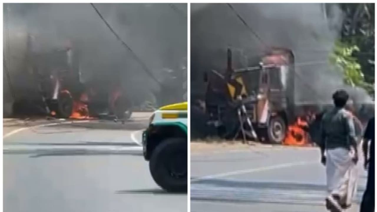 മലപ്പുറം താനൂരിൽ ബൈക്ക് ലോറിയിലിടിച്ച് തീ പിടിച്ച് ഒരു മരണം; മരിച്ചയാളെ തിരിച്ചറിഞ്ഞിട്ടില്ല