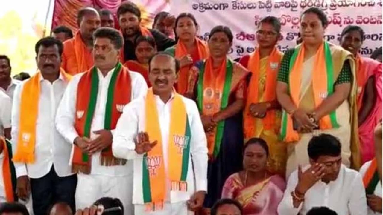 Etala Rajender: 8 ఏళ్లలో వేల కోట్లు ఎలా వచ్చాయి: సీఎం కేసీఆర్‌పై ఈటల సంచలన వ్యాఖ్యలు 