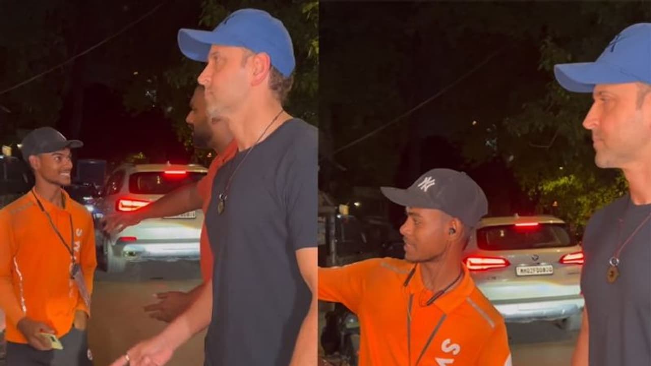Hrithik Roshan slammed after bodyguard pushes delivery boy while taking selfie with Bollywood star Hrithik Roshan slammed after bodyguard pushes delivery boy while taking selfie with Bollywood star