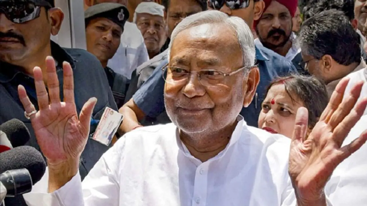  ಕಳ್ಳಬಟ್ಟಿ ಕುಡಿದು ಸತ್ತವರ ಕುಟುಂಬಕ್ಕೆ 4 ಲಕ್ಷ ಲಕ್ಷ ಪರಿಹಾರ ಘೋಷಿಸಿದ ಸಿಎಂ