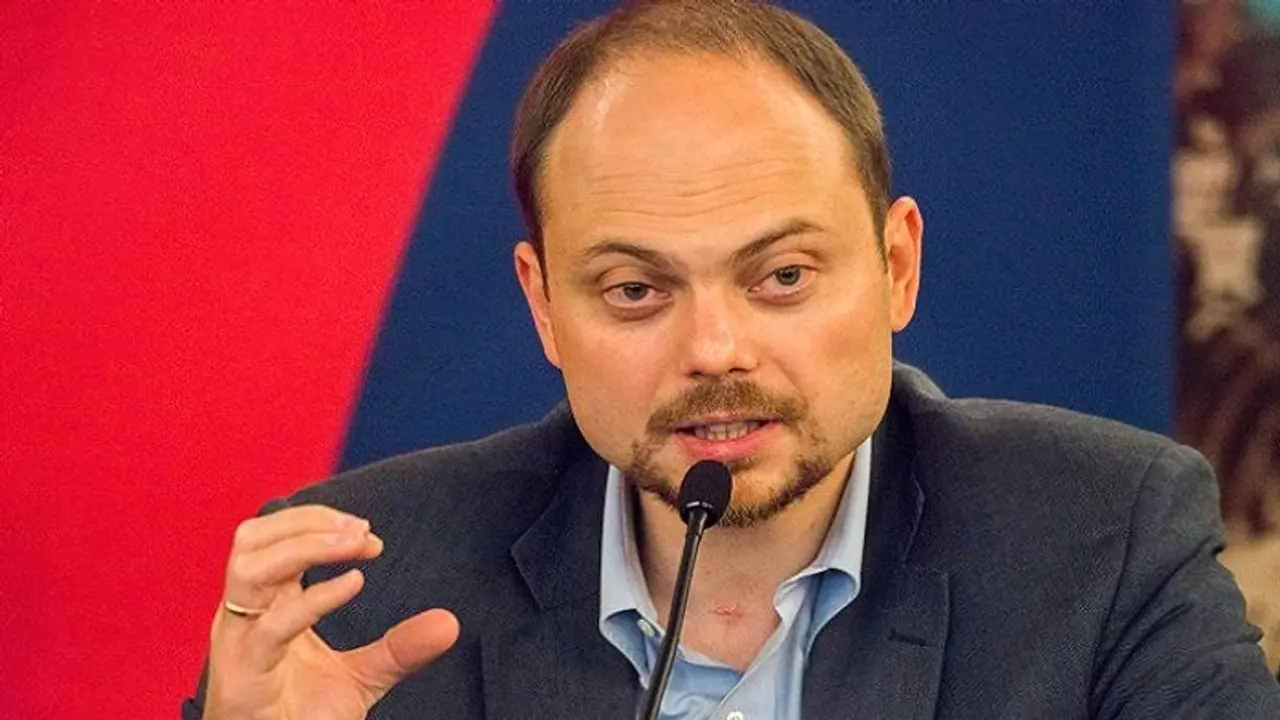 ശിക്ഷയിലുള്ള അപ്പീൽ പരിഗണിക്കുന്നത് മോസ്കോയിൽ, രോഗിയായ റഷ്യൻ വിമതൻ അതിജീവിക്കേണ്ടത് 3 ആഴ്ചത്തെ ട്രെയിൻ യാത്ര ശിക്ഷയിലുള്ള അപ്പീൽ പരിഗണിക്കുന്നത് മോസ്കോയിൽ, രോഗിയായ റഷ്യൻ വിമതൻ അതിജീവിക്കേണ്ടത് 3 ആഴ്ചത്തെ ട്രെയിൻ യാത്ര