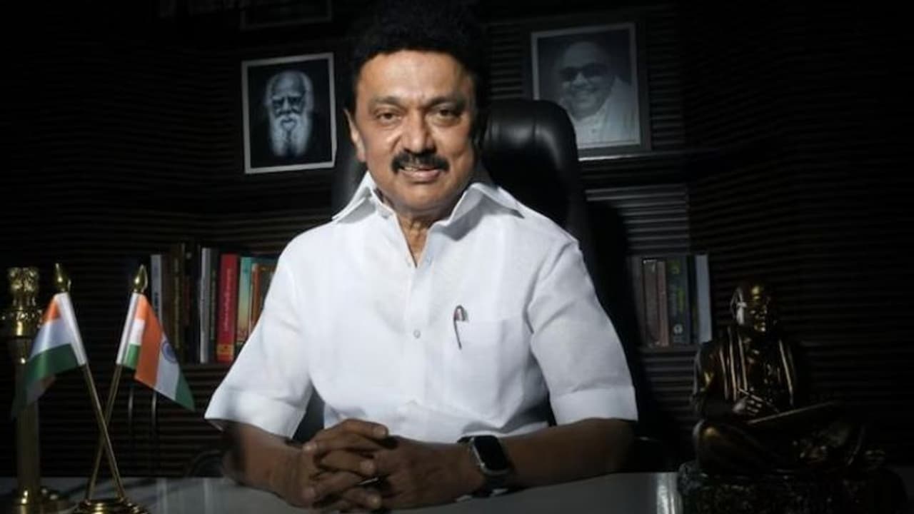 சேலம் செல்லும் முதல்வர் மு.க.ஸ்டாலின்... ஜூன்.12 அன்று மேட்டூர் அணையிலிருந்து தண்ணீர் திறப்பு!! சேலம் செல்லும் முதல்வர் மு.க.ஸ்டாலின்... ஜூன்.12 அன்று மேட்டூர் அணையிலிருந்து தண்ணீர் திறப்பு!!