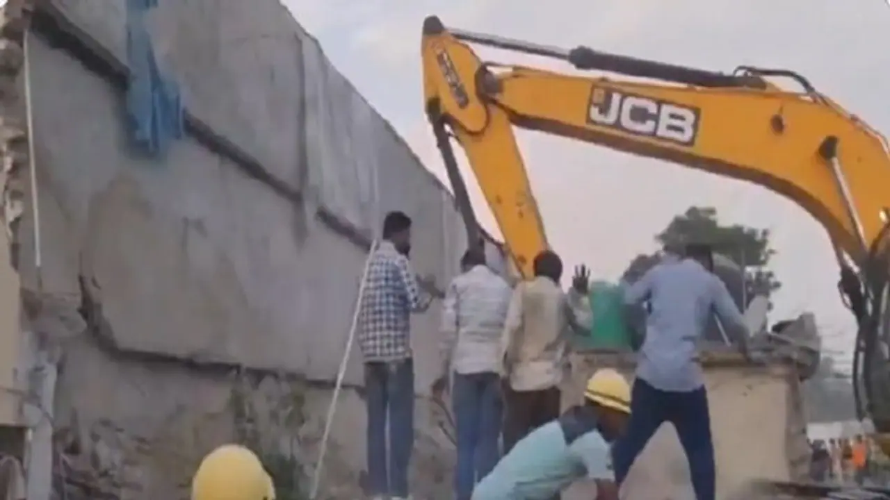 ಧರೆಗುರುಳಿದ 3 ಅಂತಸ್ತಿನ ರೈಸ್‌ ಮಿಲ್‌: ನಾಲ್ವರ ದುರ್ಮರಣ, 20 ಜನರಿಗೆ ಗಾಯ